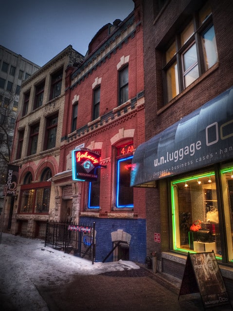 JOHNNY G'S – The Exchange District BIZ